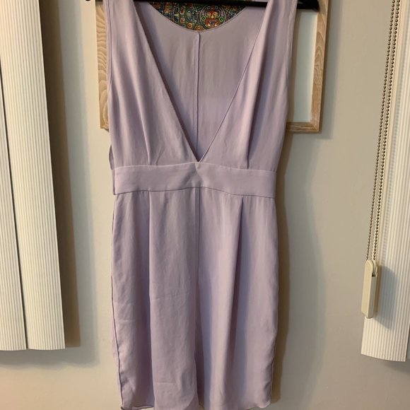 Aritzia Leila Dress in Orchid Bloom colour - Picture 2 of 4